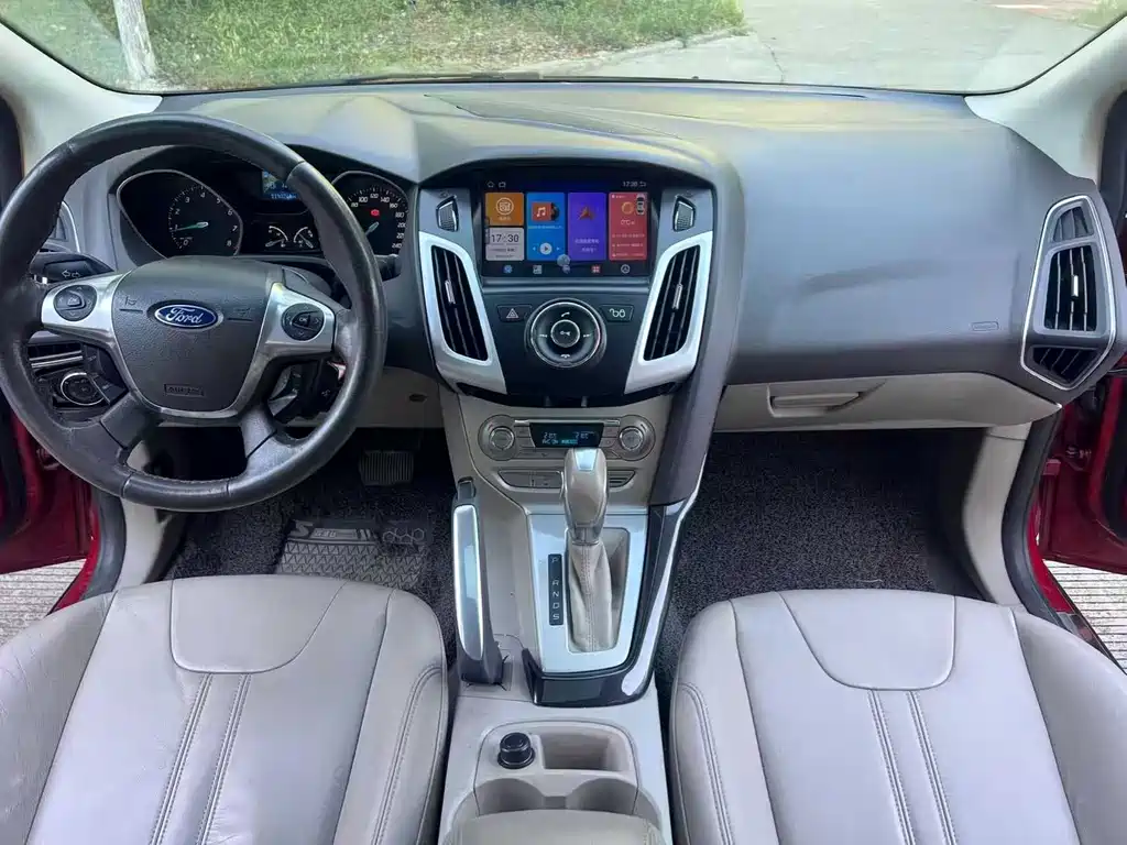 Ford Focus — миниатюра 5