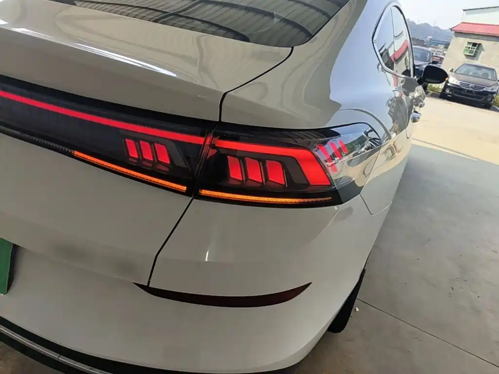 Volkswagen Lamando — миниатюра 8