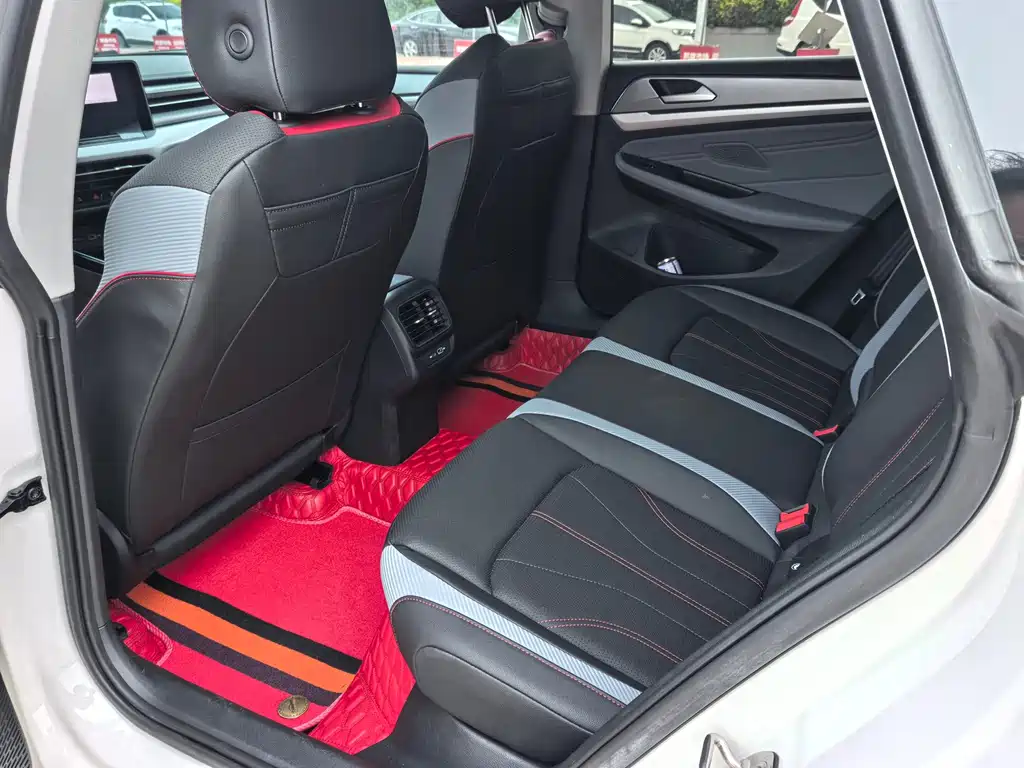Volkswagen Lamando — миниатюра 8