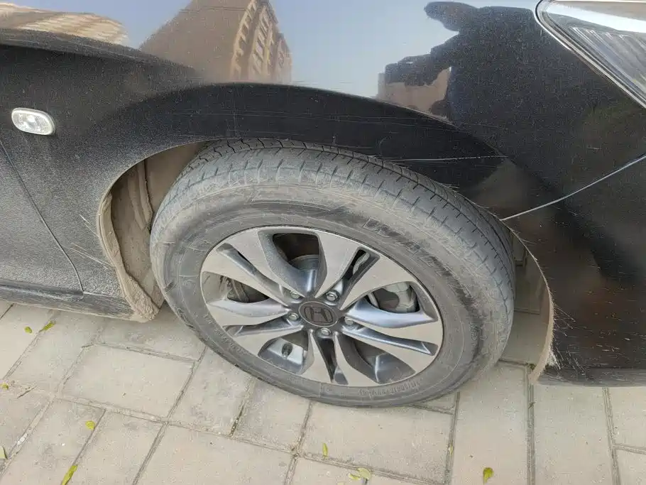 Honda Accord — миниатюра 6