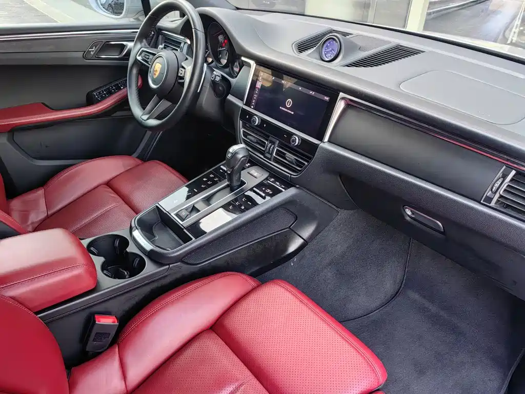 Porsche Macan — миниатюра 20