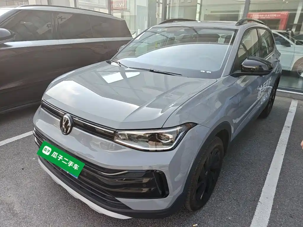 Volkswagen Tharu — миниатюра 2
