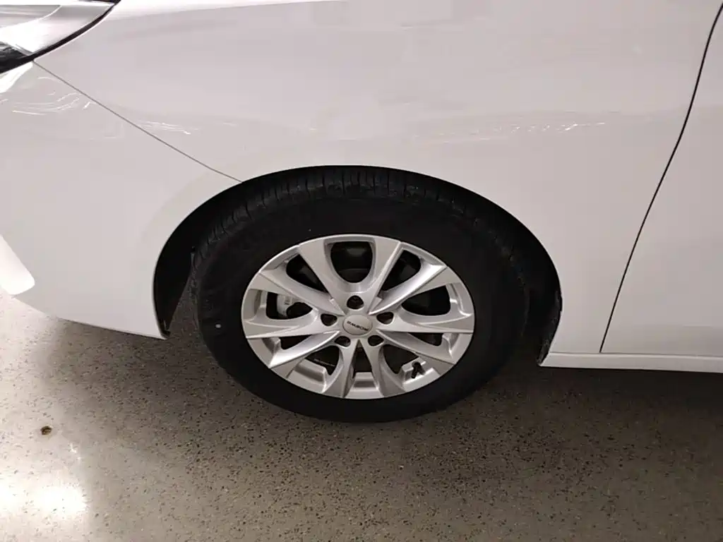 Roewe i5 — миниатюра 23