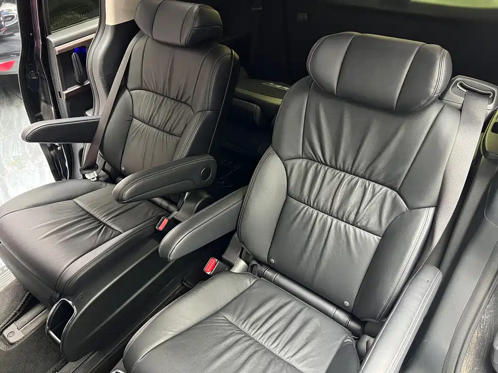 Honda Odyssey — миниатюра 9