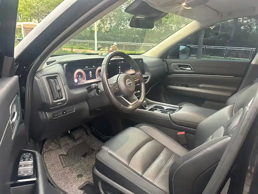 Nissan Teramont — миниатюра 2
