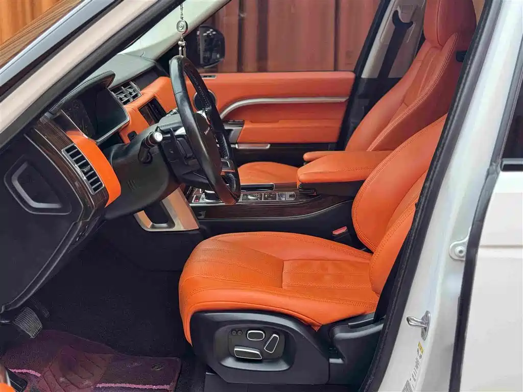 Land Rover Range Rover — миниатюра 7
