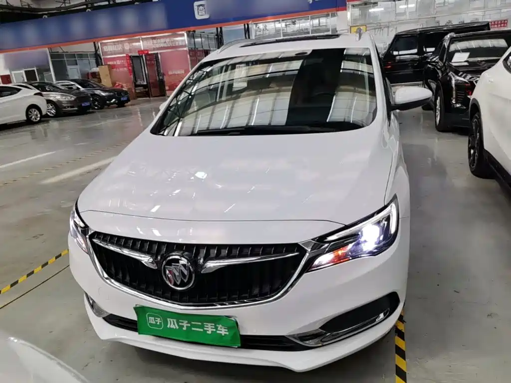 Buick GL6 — миниатюра 3