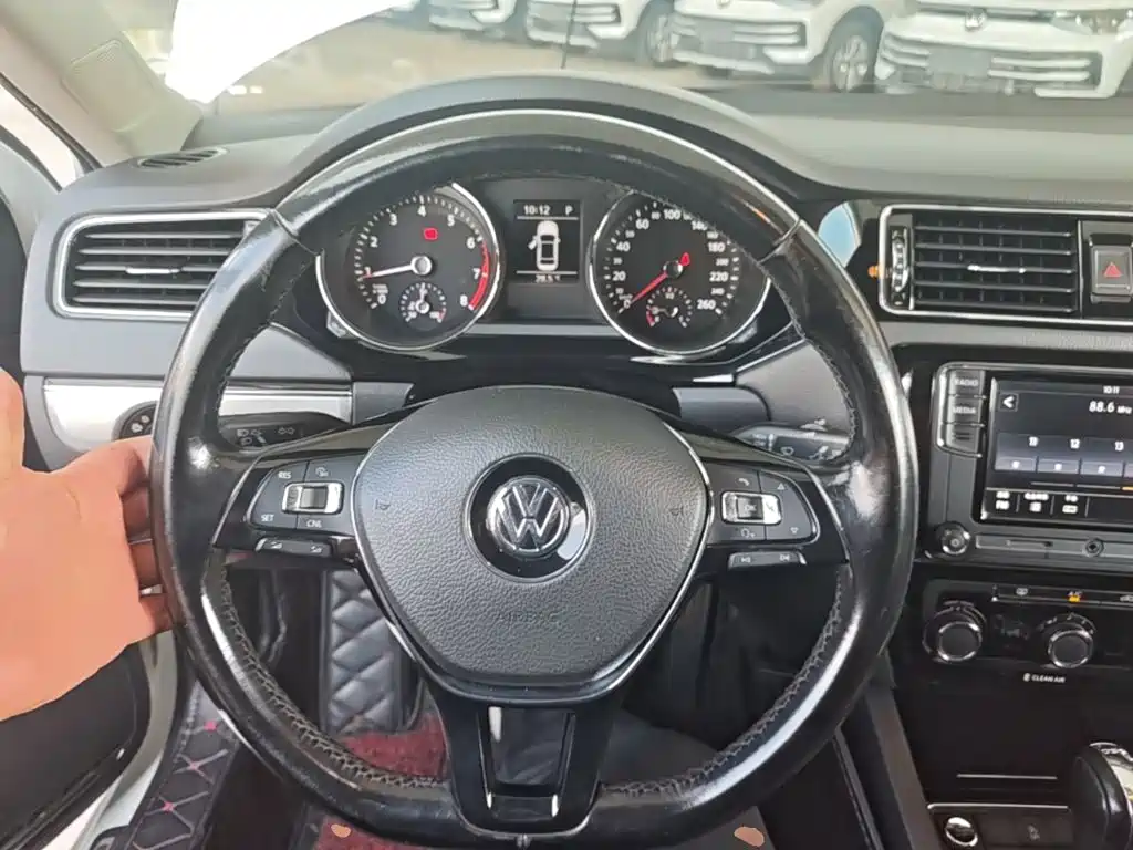 Volkswagen Sagitar — миниатюра 11