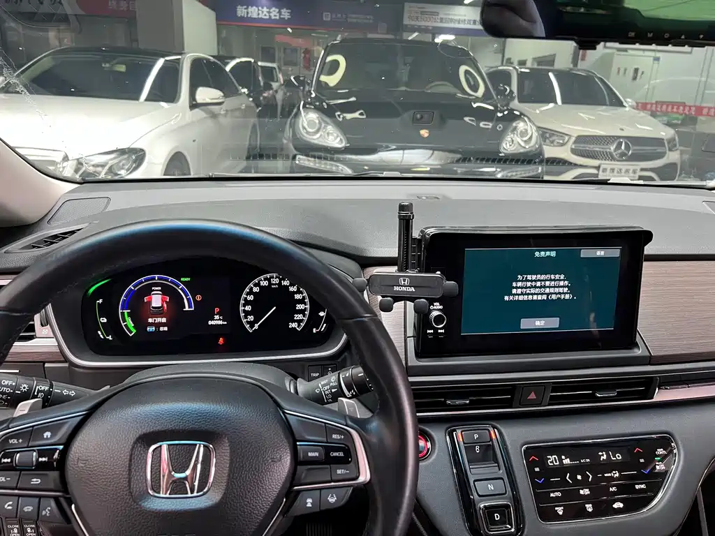 Honda Odyssey — миниатюра 6