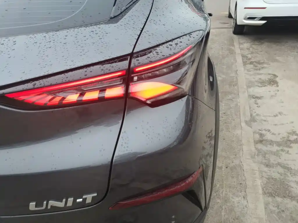 Changan UNI-T — миниатюра 8