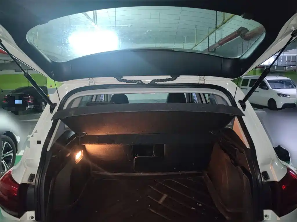 Volkswagen Tiguan — миниатюра 15