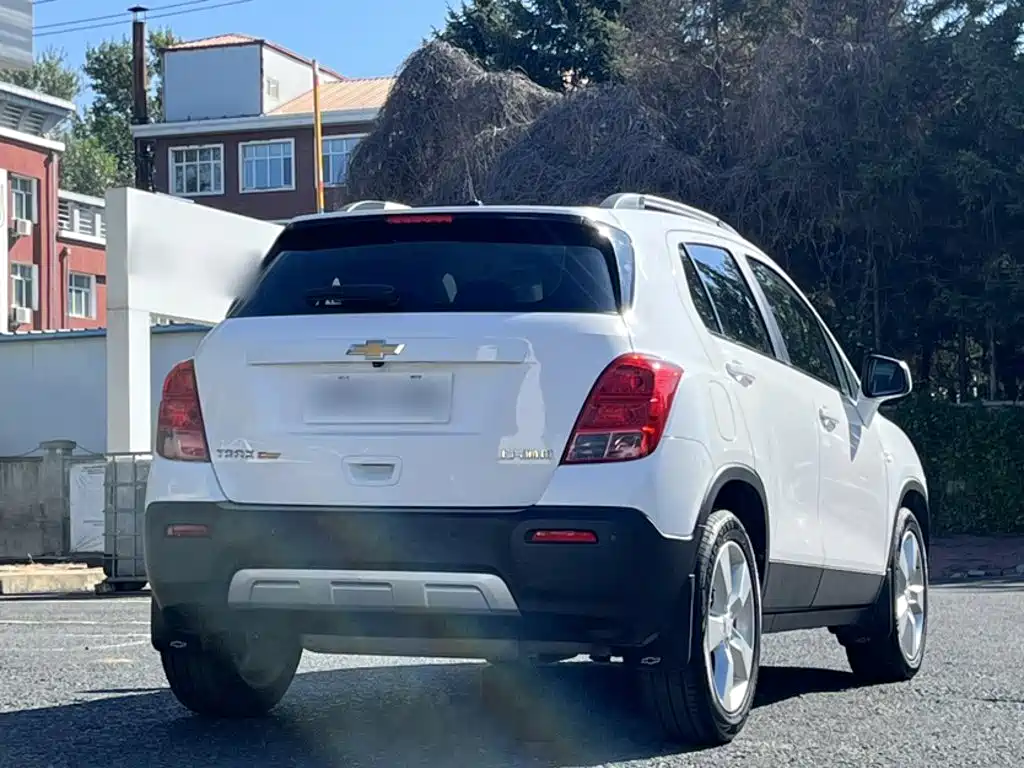 Chevrolet Trax — миниатюра 17