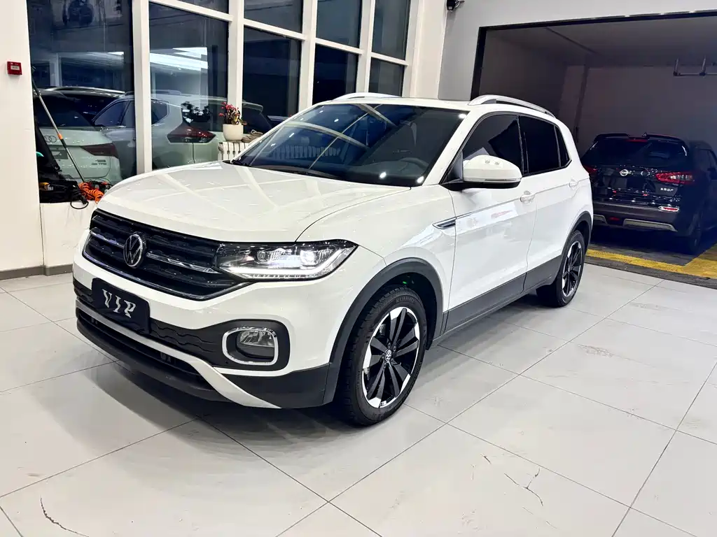 VOLKSWAGEN EXPLORING THE SHADOW