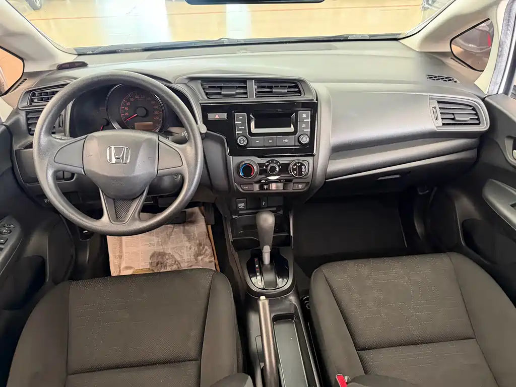 Honda Fit — миниатюра 24