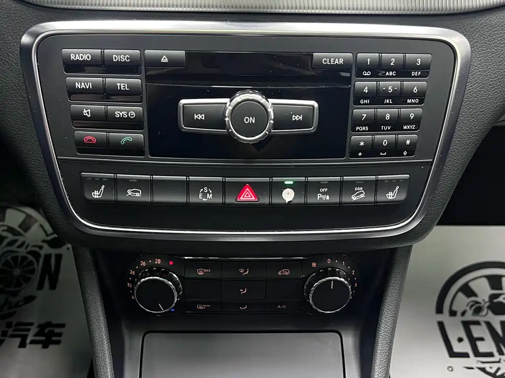 Mercedes-Benz GLA — миниатюра 30