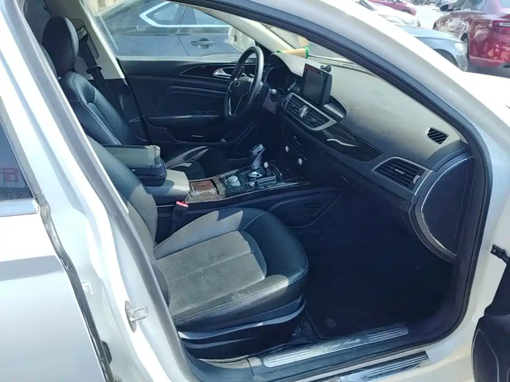 Zotye Zotye Z700 — миниатюра 25