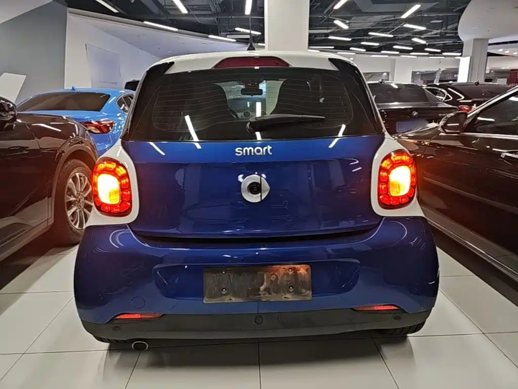 smart Smart Forfour — миниатюра 6