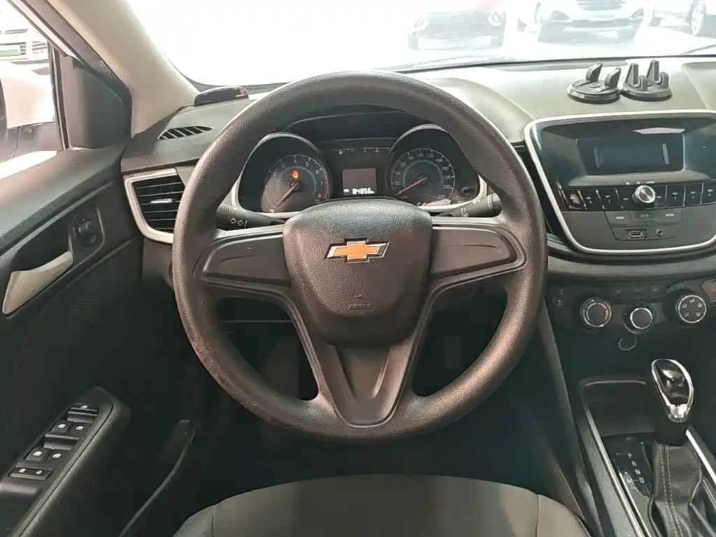 Chevrolet Cavalier — миниатюра 11
