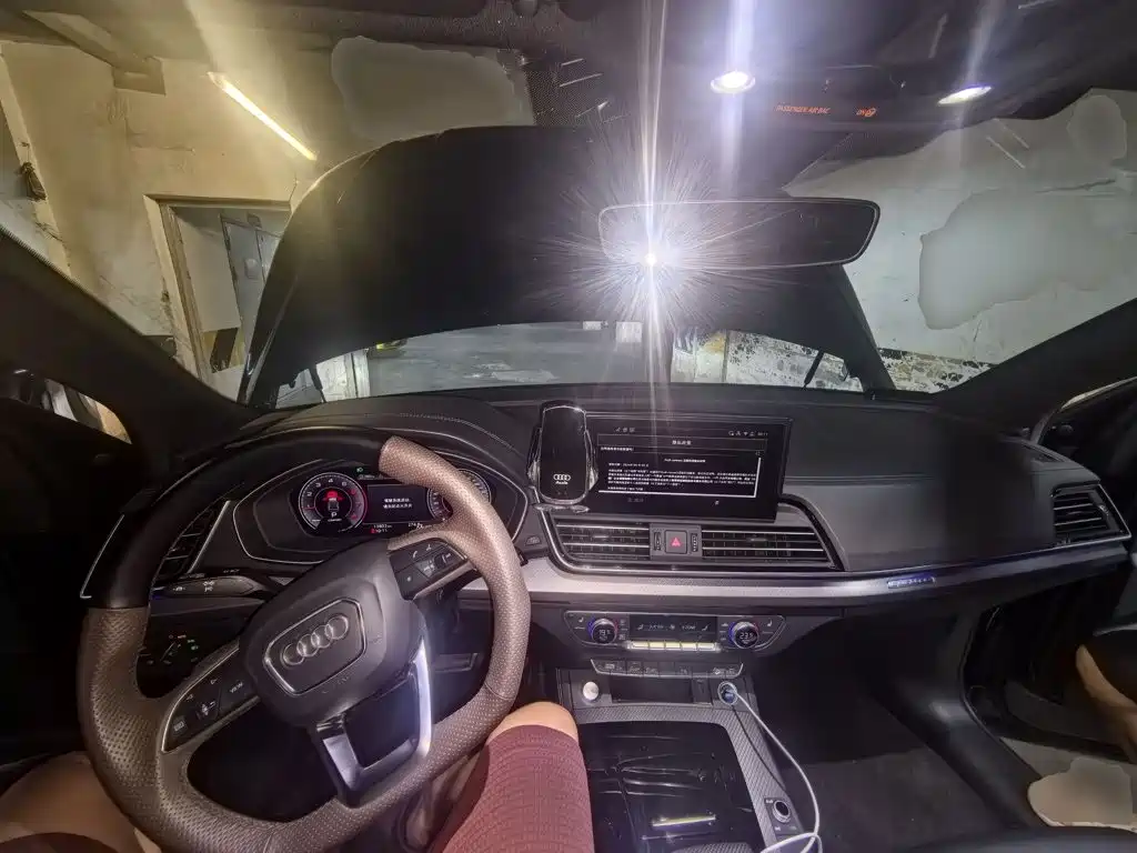 Audi Q5L — миниатюра 13