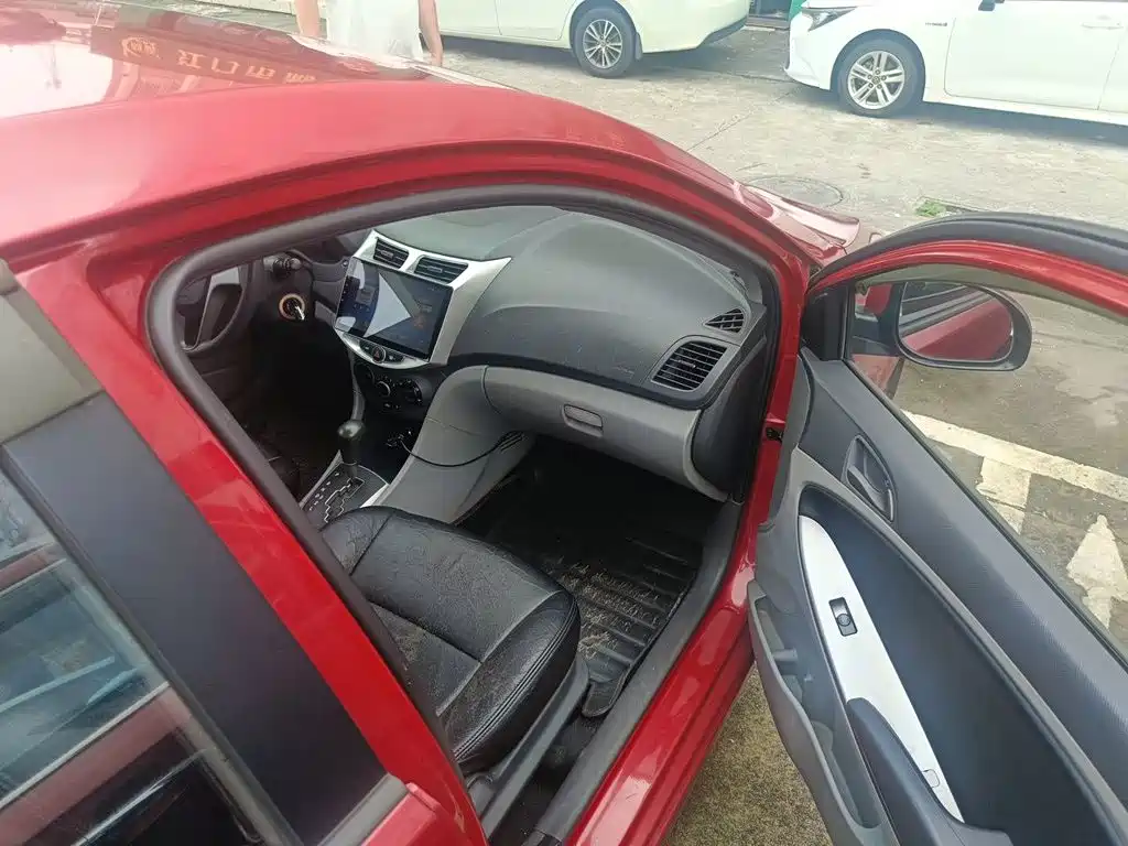 Hyundai Verna — миниатюра 19