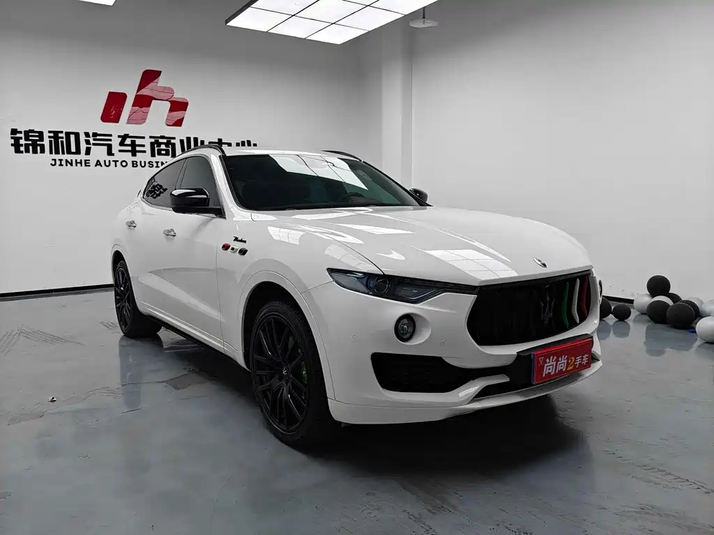 MASERATI LEVANTE