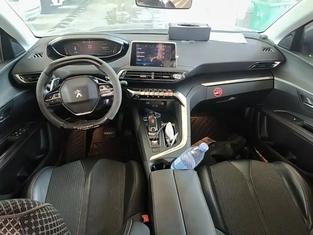 Peugeot 4008 — миниатюра 10