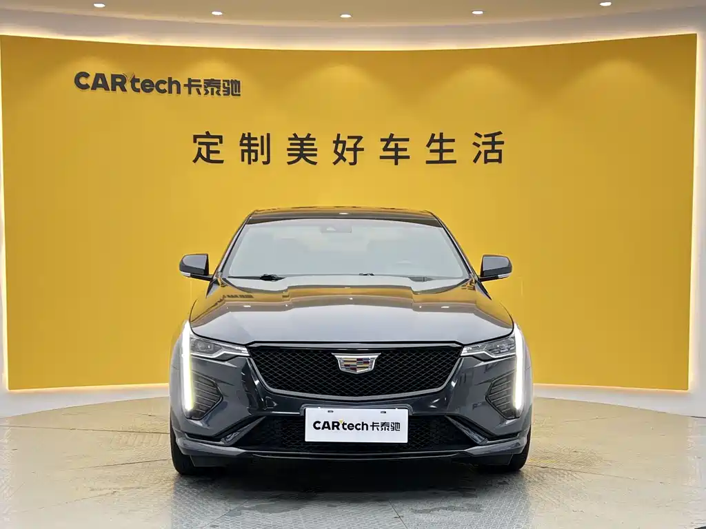 Cadillac CT4 2022 28T