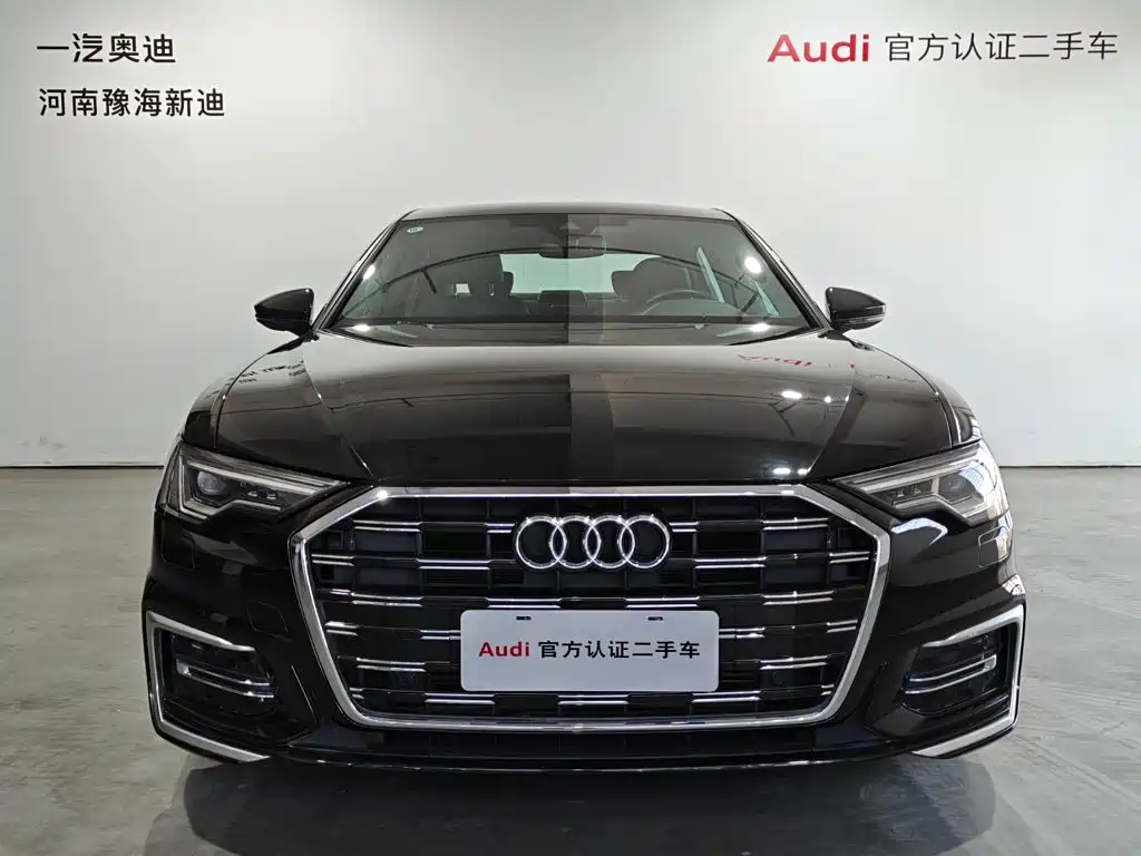 Audi A6L 2024 40 TFSI Luxury