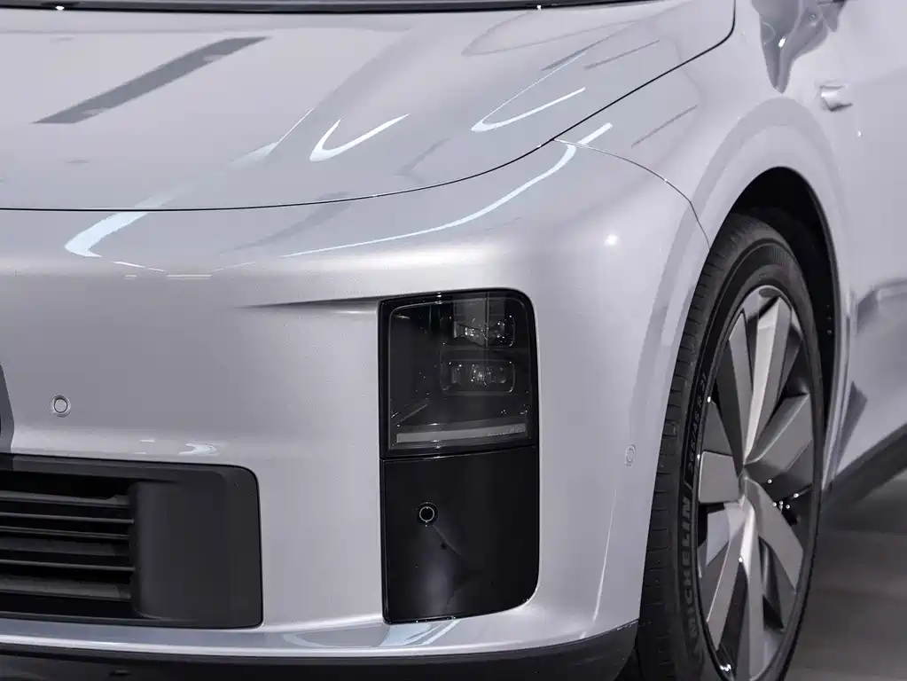 Li Auto Идеальный i6 — миниатюра 30