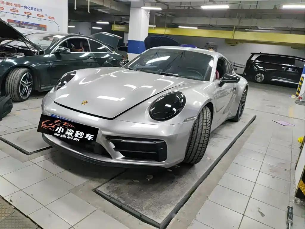Porsche 911 2020