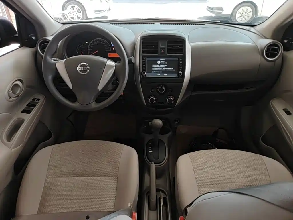 Nissan Sunny — миниатюра 10