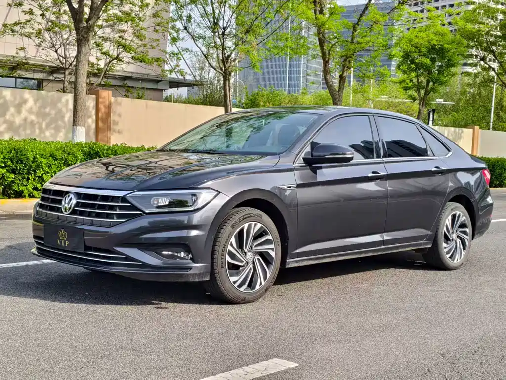 Volkswagen Sagitar 2021
