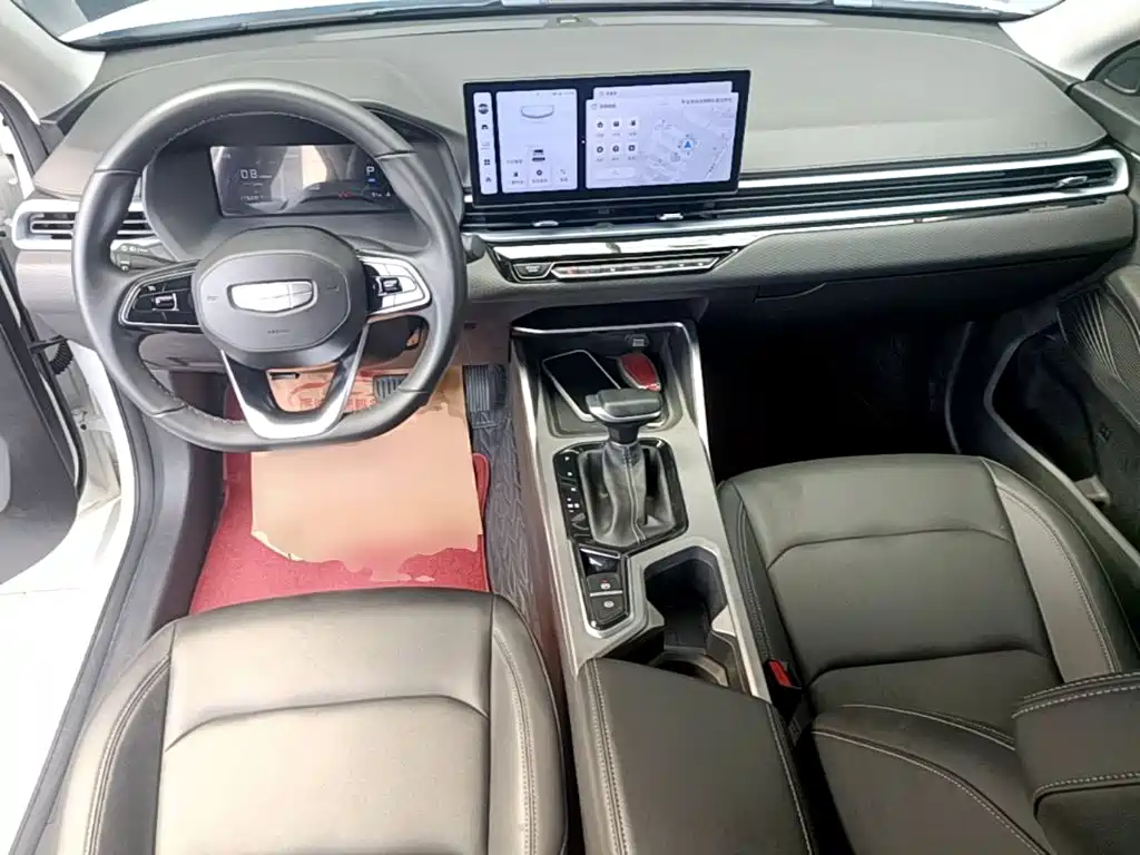 Geely Emgrand — миниатюра 10
