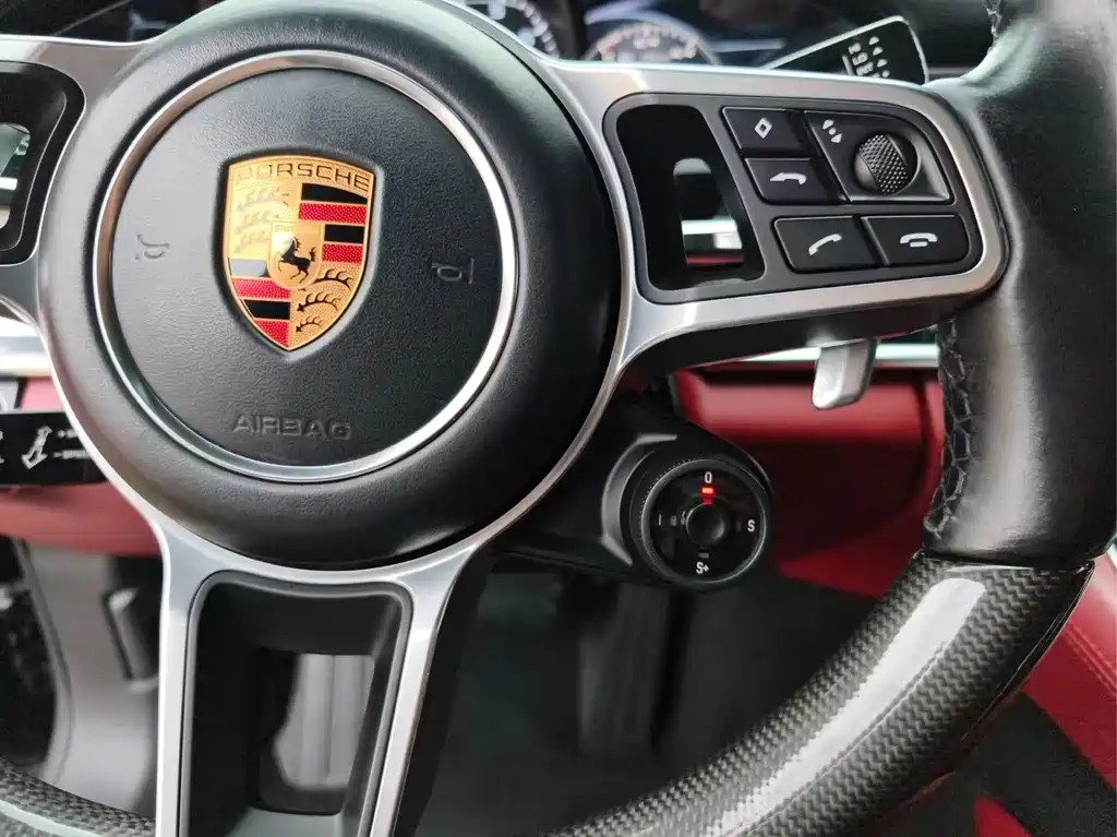 Porsche Panamera — миниатюра 6