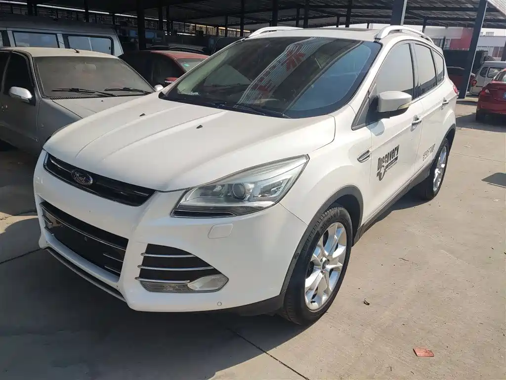 Ford Kuga 2016
