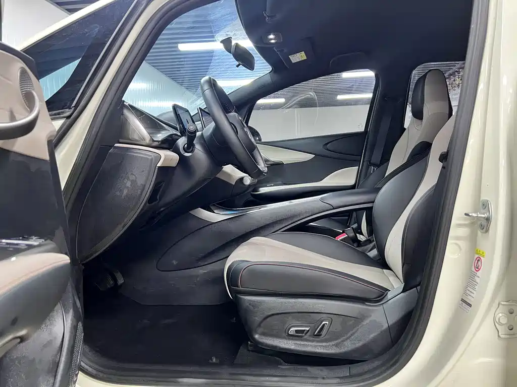 BYD Dolphin — миниатюра 7