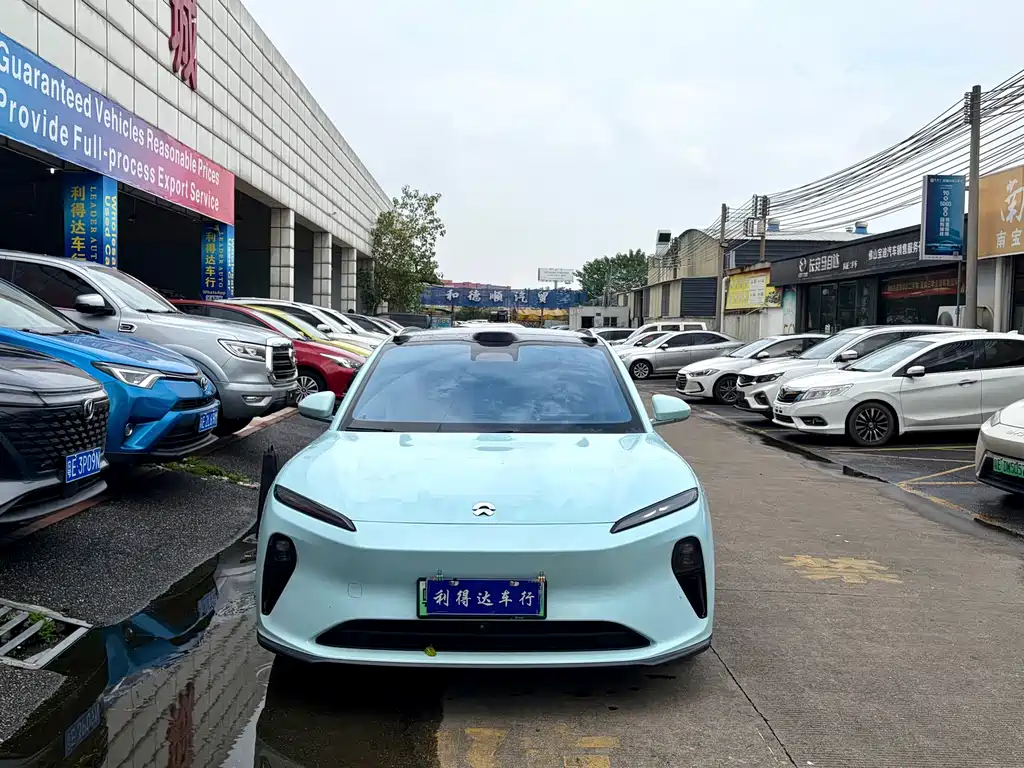 NIO ET5T — миниатюра 2