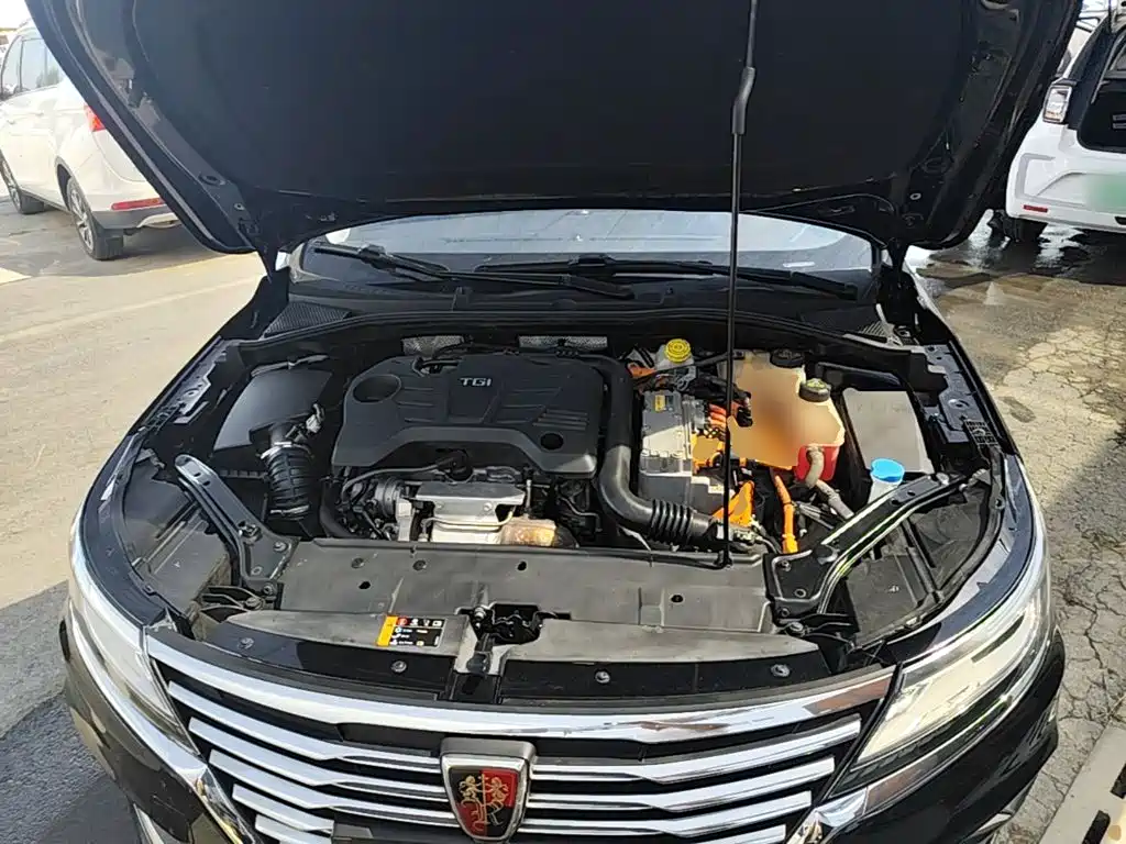 Roewe i6 New Energy — миниатюра 20