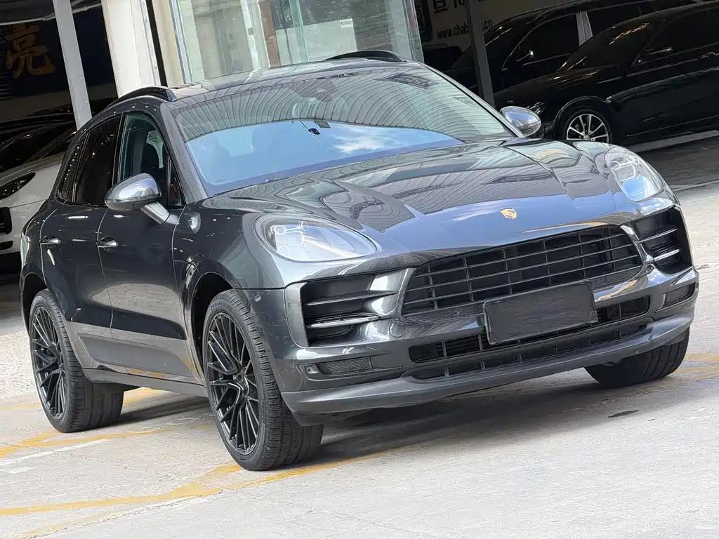 Porsche Macan — миниатюра 3