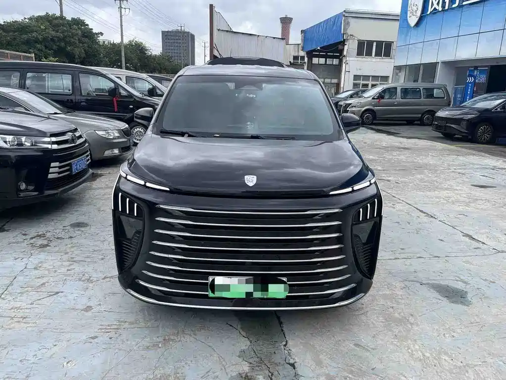 Fengxing Xinghai V9 — миниатюра 2