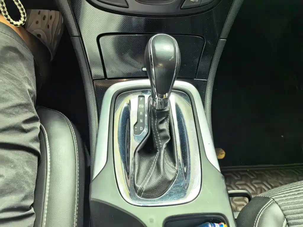 Buick Regal — миниатюра 14