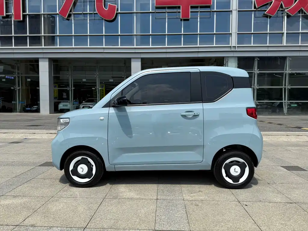 Wuling MINIEV — миниатюра 3