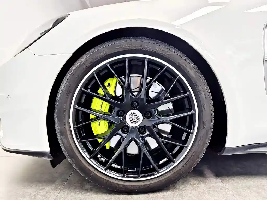 Porsche Panamera Hybrid — миниатюра 20