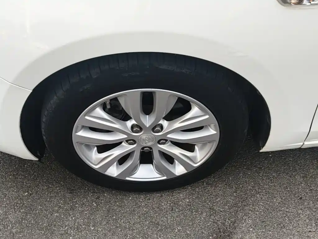 Buick Excelle — миниатюра 23