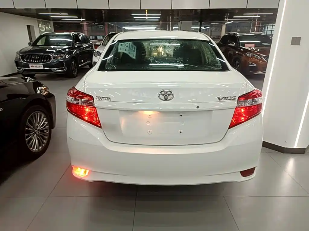 Toyota Vios — миниатюра 6