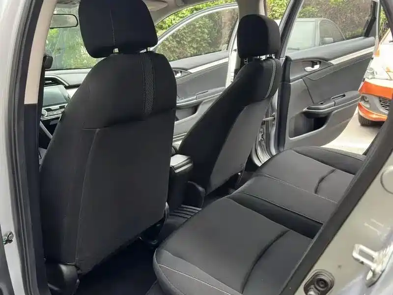 Honda Civic — миниатюра 6