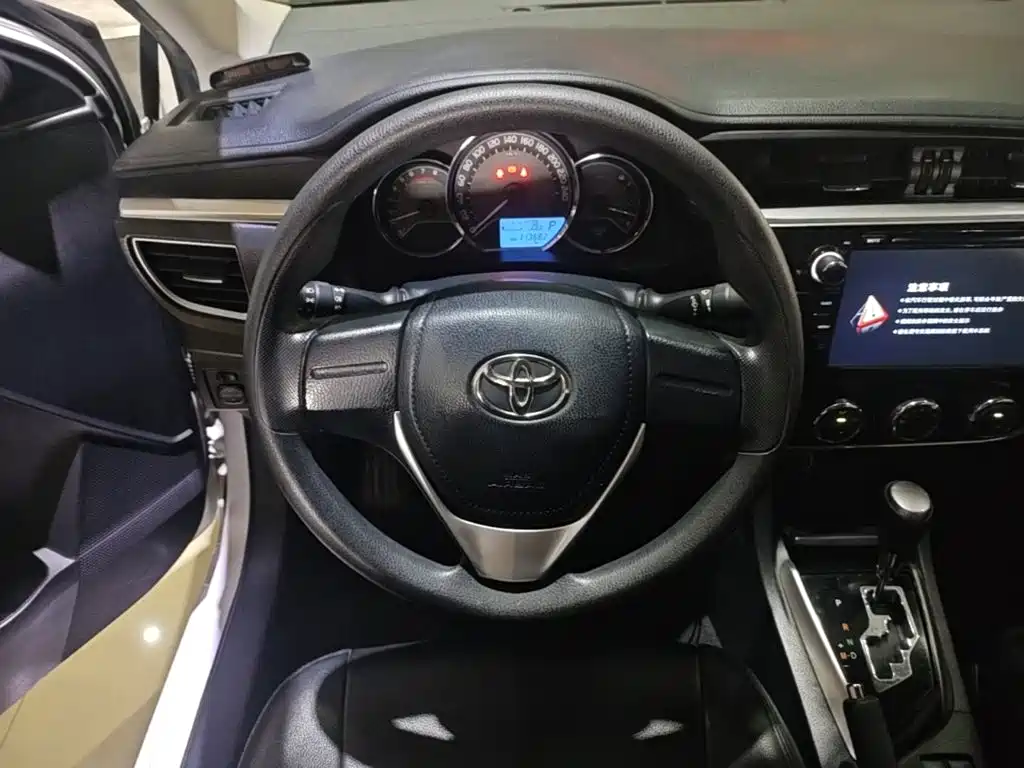 Toyota Corolla — миниатюра 11