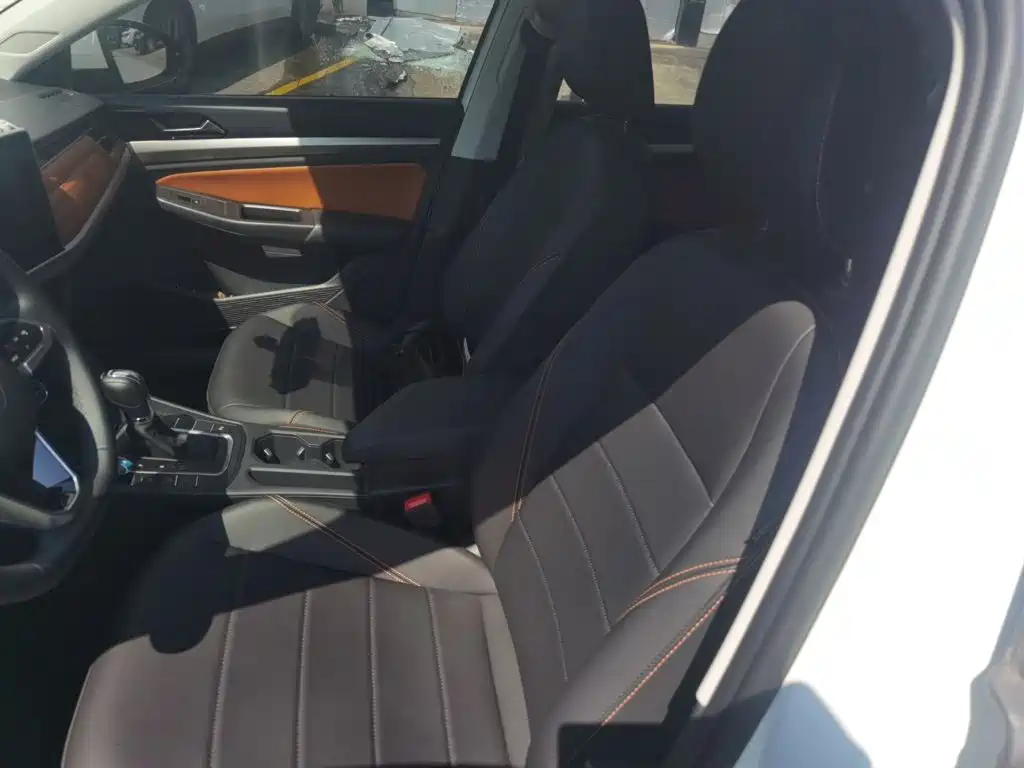 Volkswagen Bora — миниатюра 11