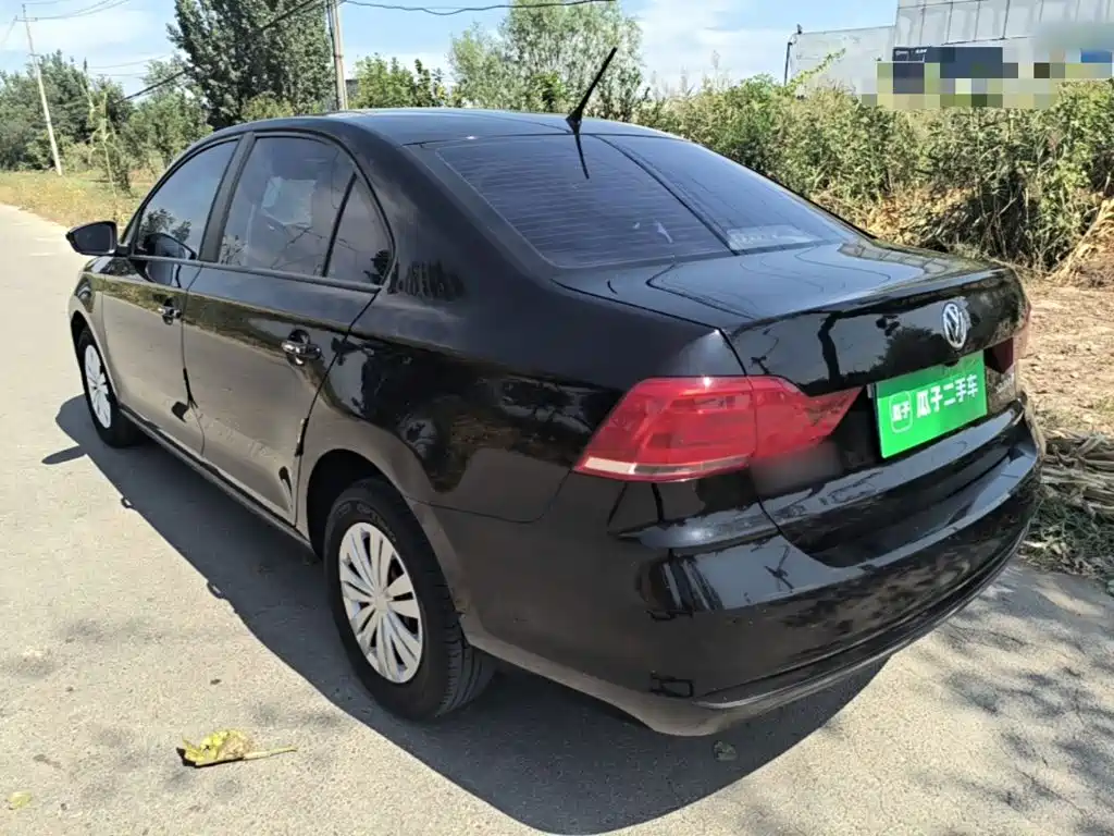 Volkswagen Santana — миниатюра 5