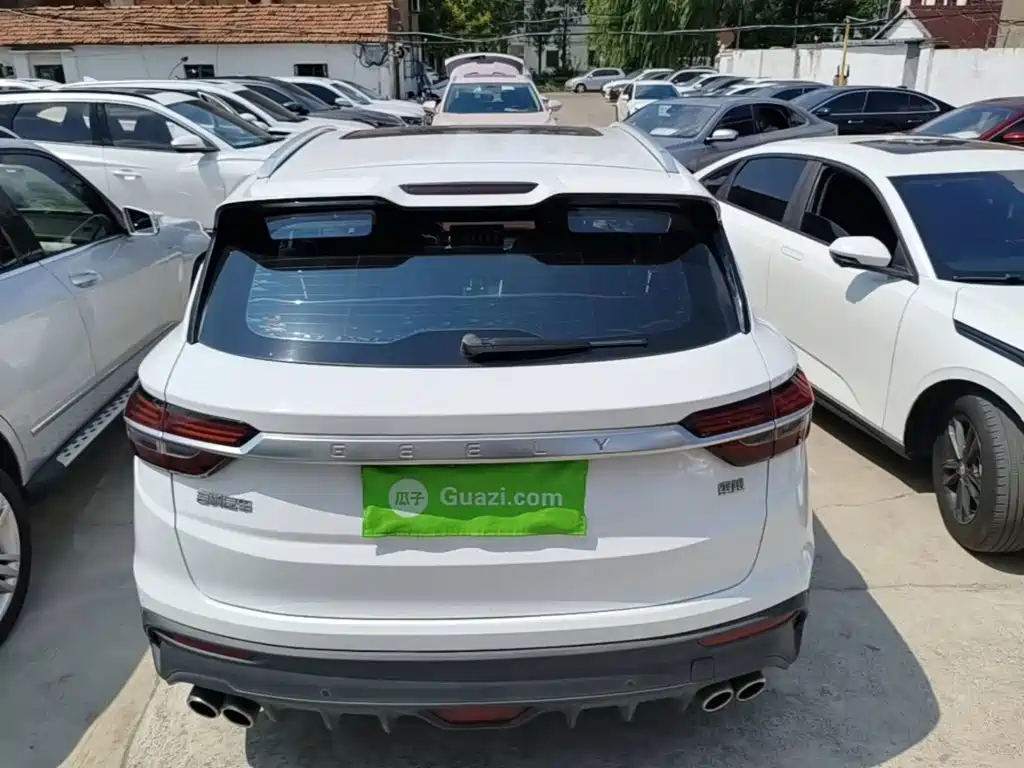 Geely Binyue — миниатюра 6